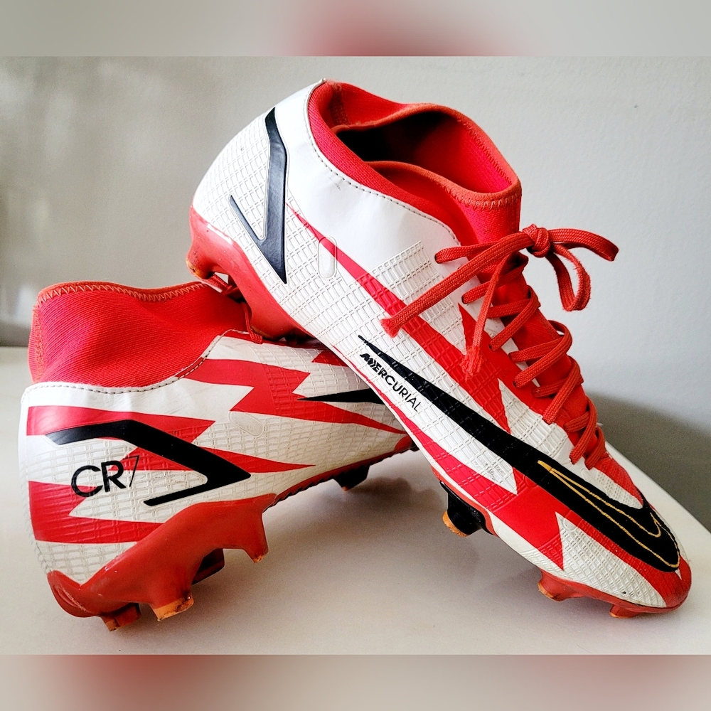 Nike Mercurial Superfly 8 Academy CR 7 Red/White Soccer Cleats Men's 9